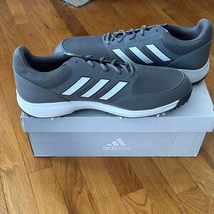 adidas Men's Gray Athletic Golf Shoes with White Stripes